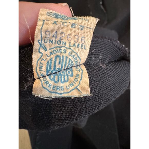 Vintage 60s/70s Bonwit Teller Black Sheath Dress Zip Back, Tie Front, ILGWU Tag - Picture 6 of 10